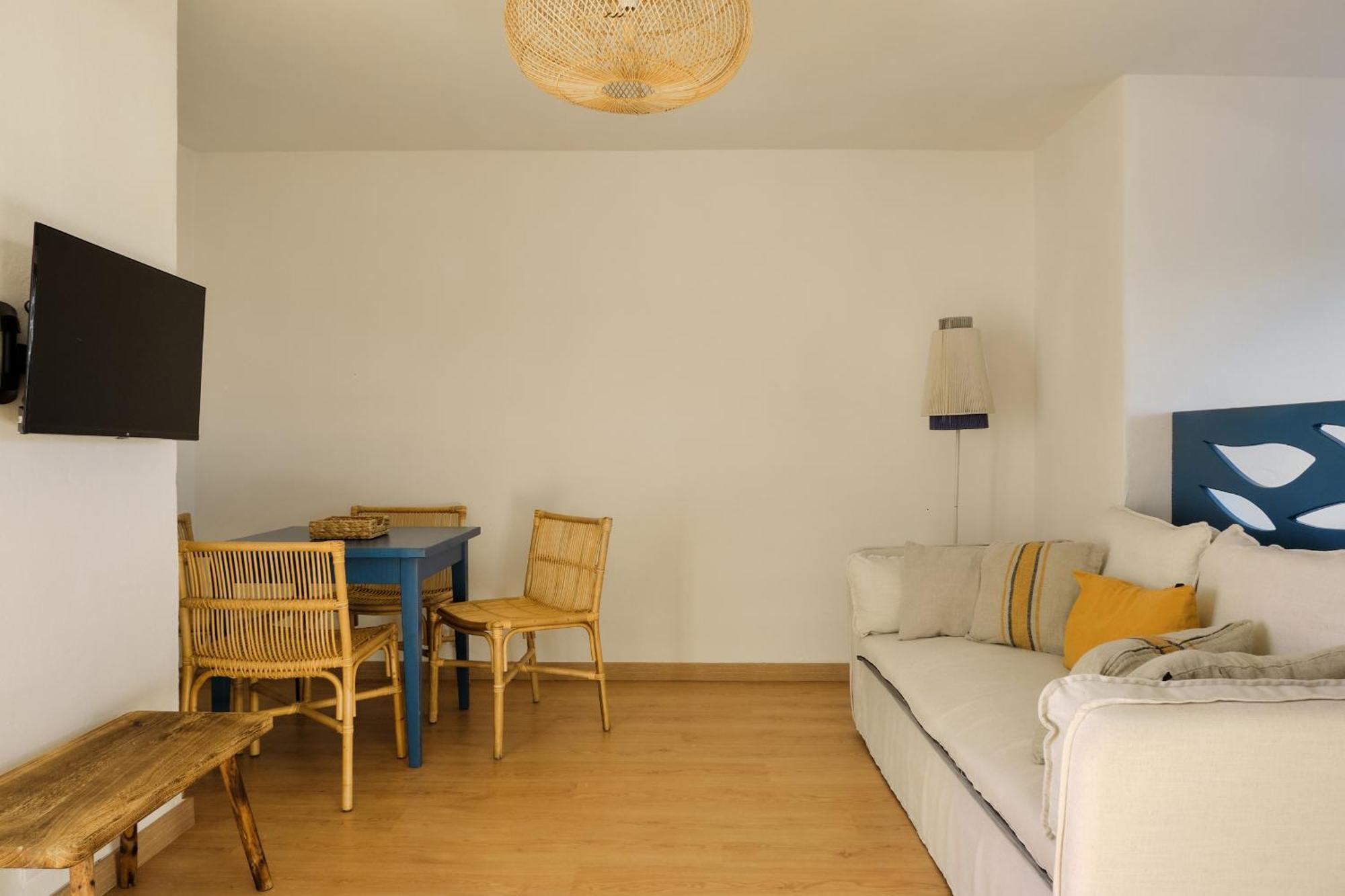 Arenal D'En Castell South Apartment Ngoại thất bức ảnh