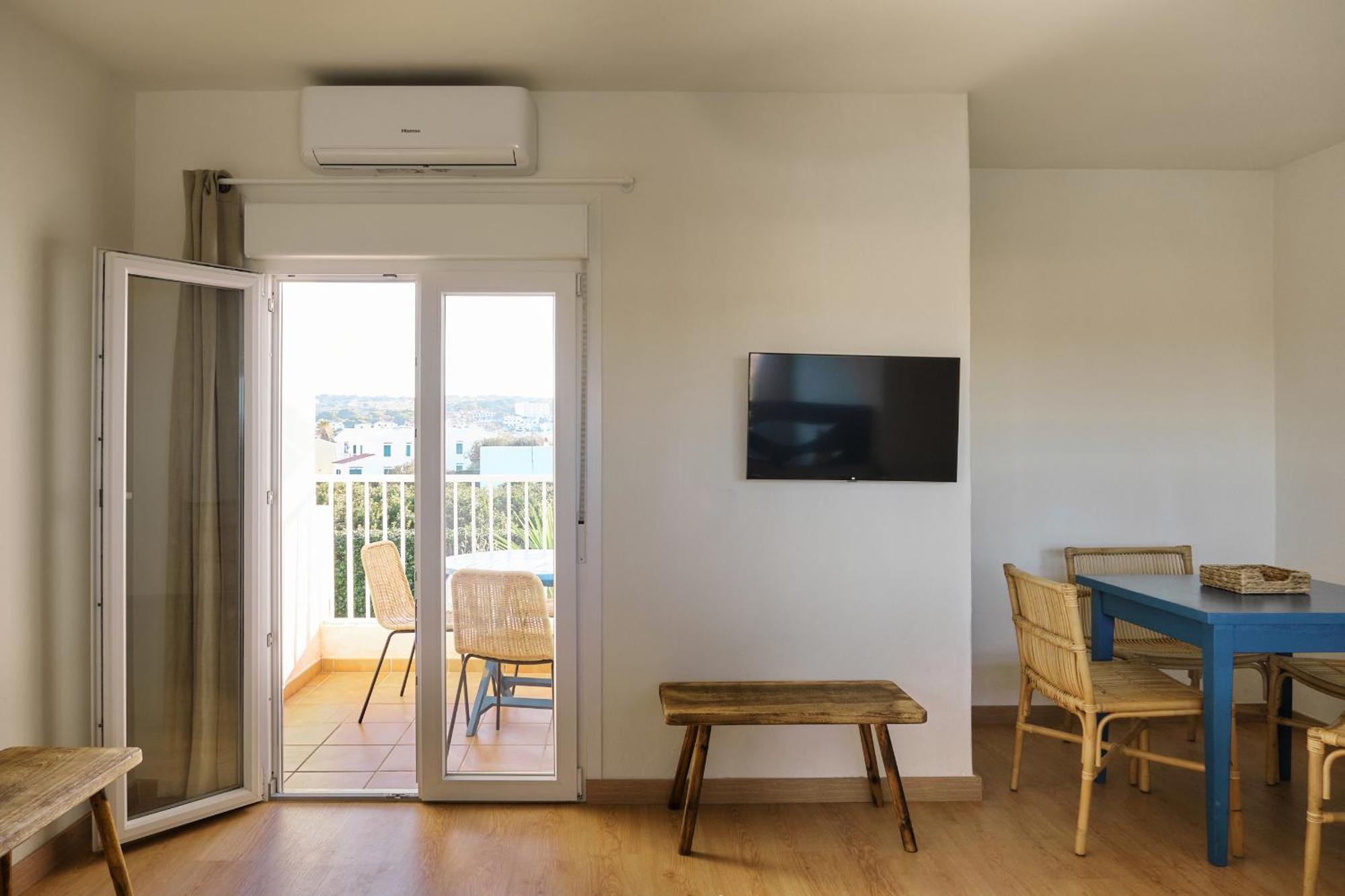 Arenal D'En Castell South Apartment Ngoại thất bức ảnh