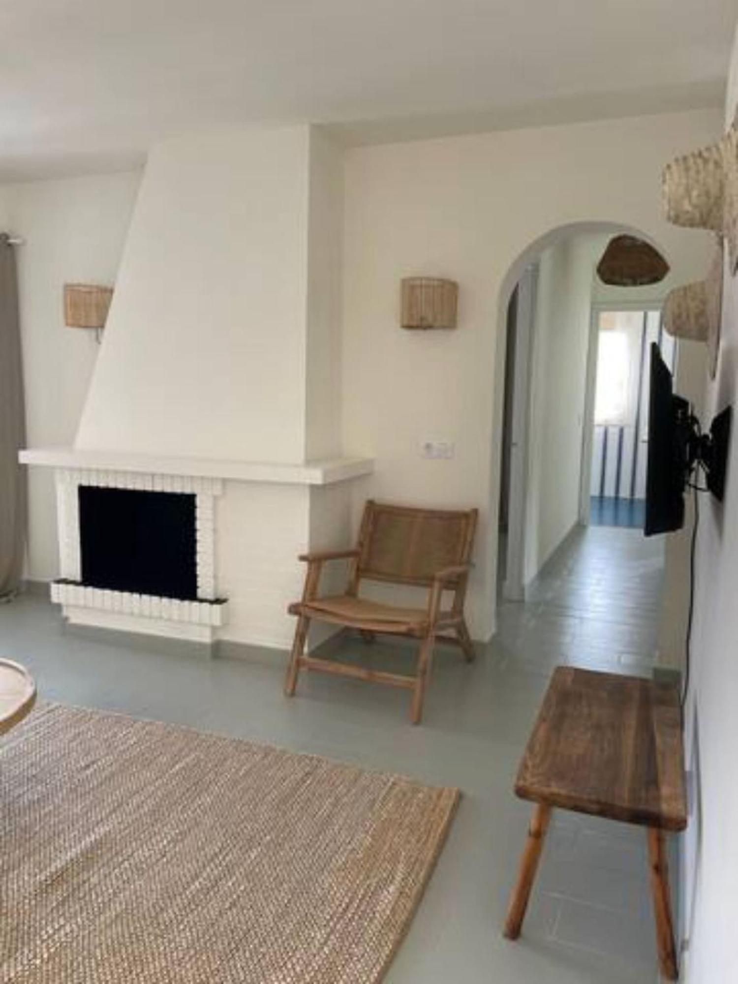 Arenal D'En Castell South Apartment Ngoại thất bức ảnh