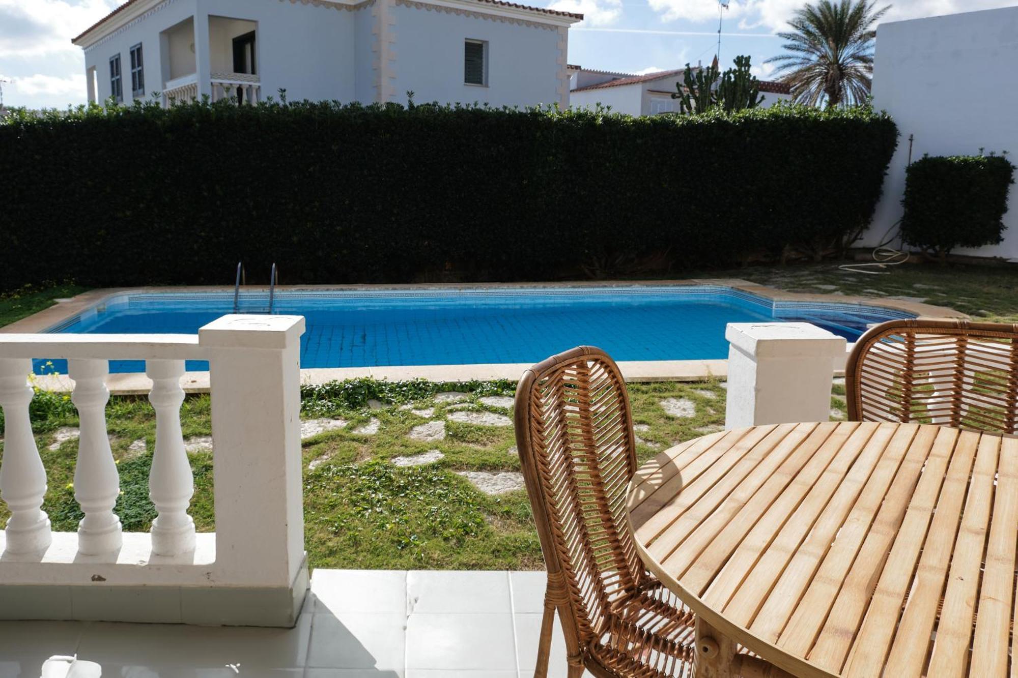 Arenal D'En Castell South Apartment Ngoại thất bức ảnh
