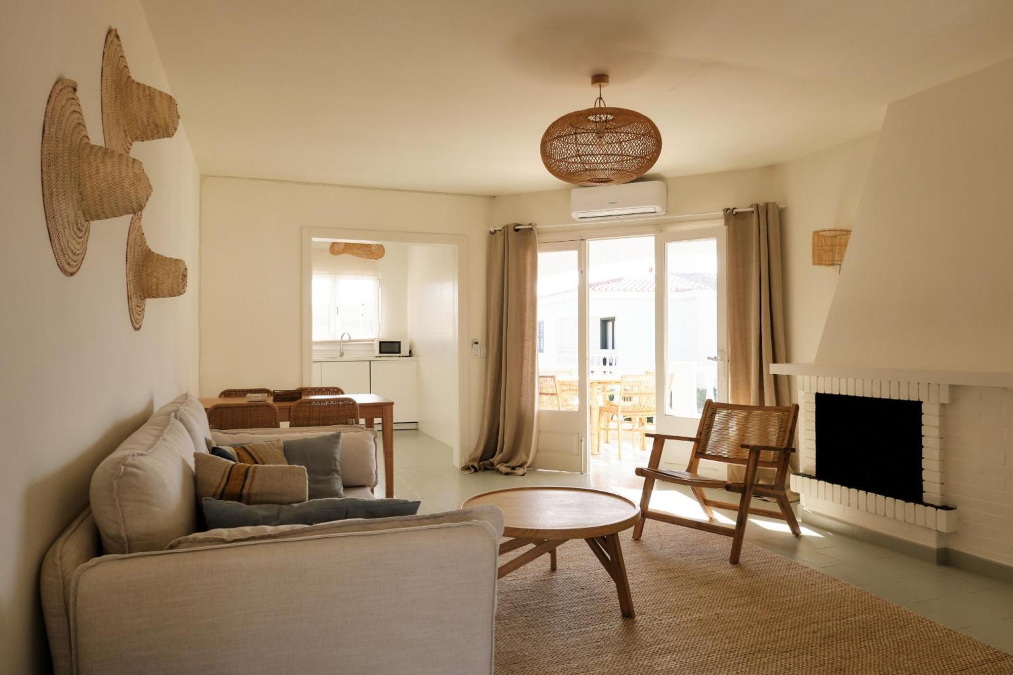 Arenal D'En Castell South Apartment Ngoại thất bức ảnh