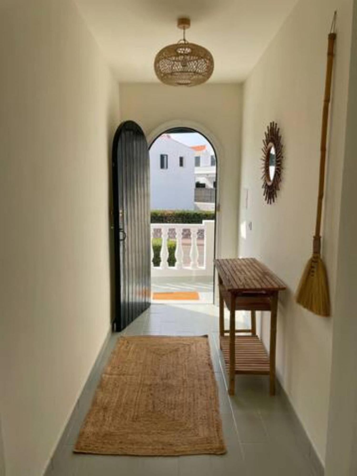 Arenal D'En Castell South Apartment Ngoại thất bức ảnh