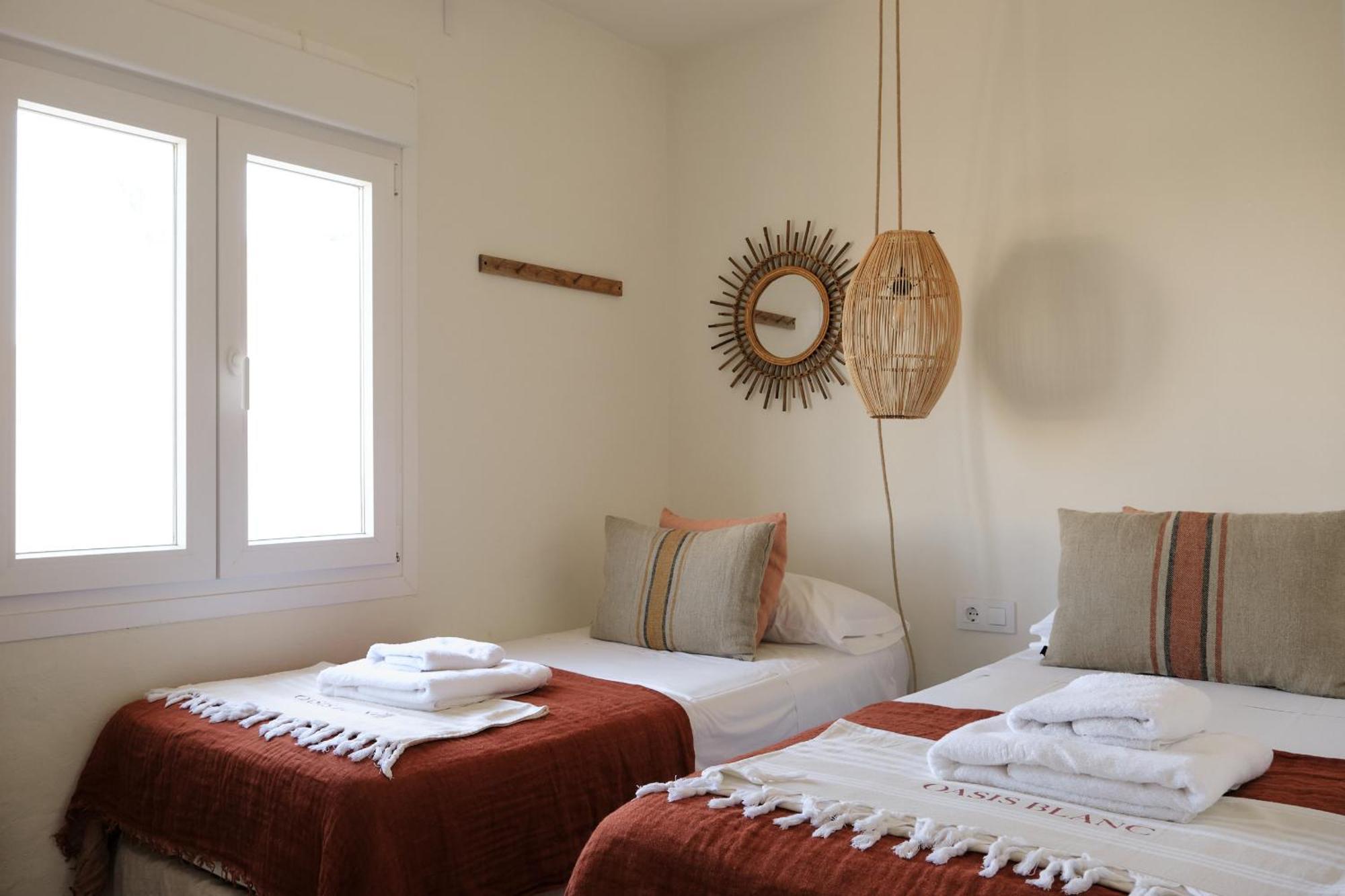 Arenal D'En Castell South Apartment Ngoại thất bức ảnh